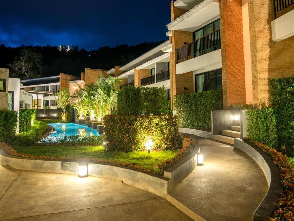 B2 Mae Hong Son Premier Hotel מראה חיצוני תמונה