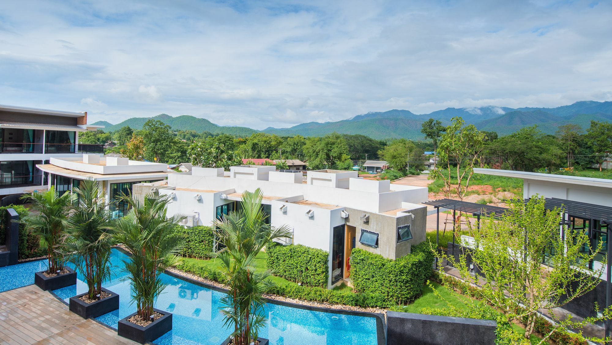 B2 Mae Hong Son Premier Hotel מראה חיצוני תמונה